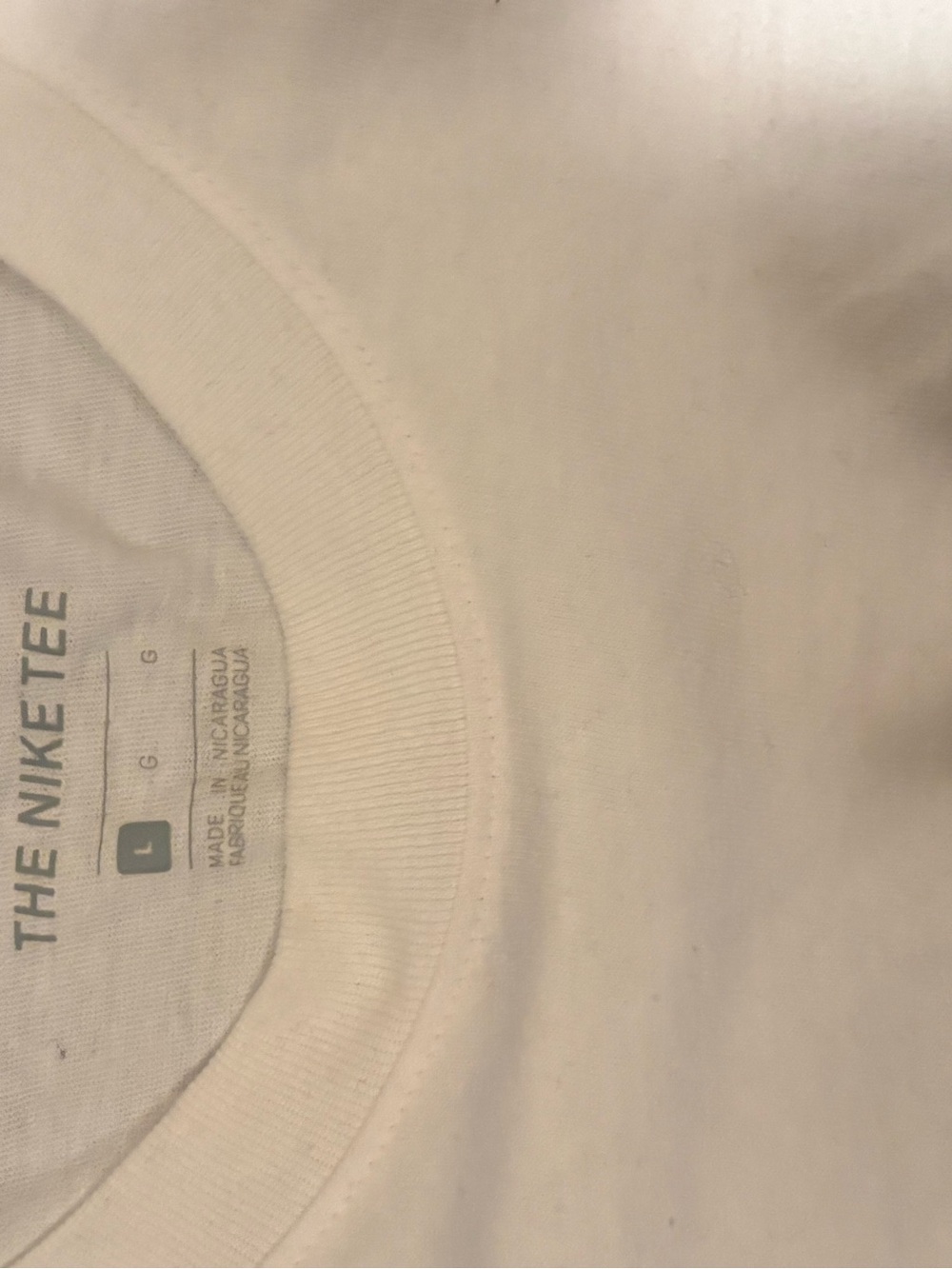 Nike white Crew Neck T-Shirt with Subtle Gray Print - Picture 4 of 5